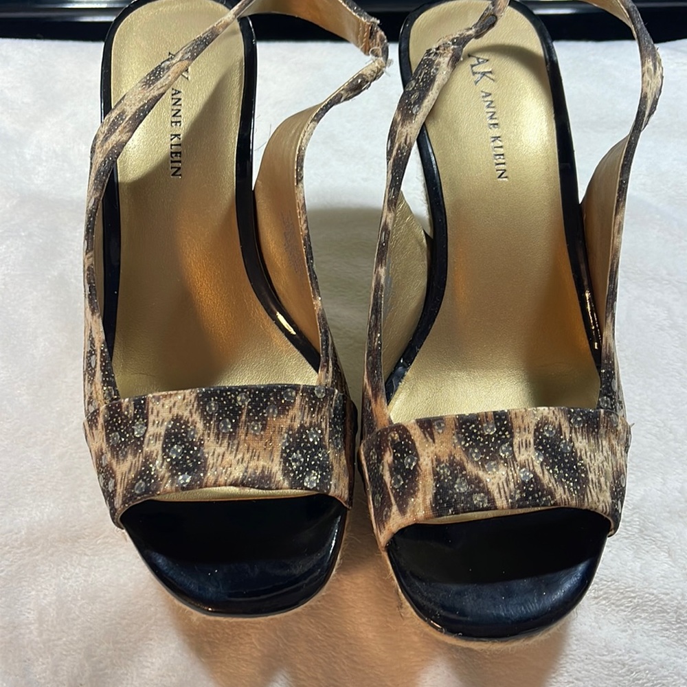 Wedge heel sandal